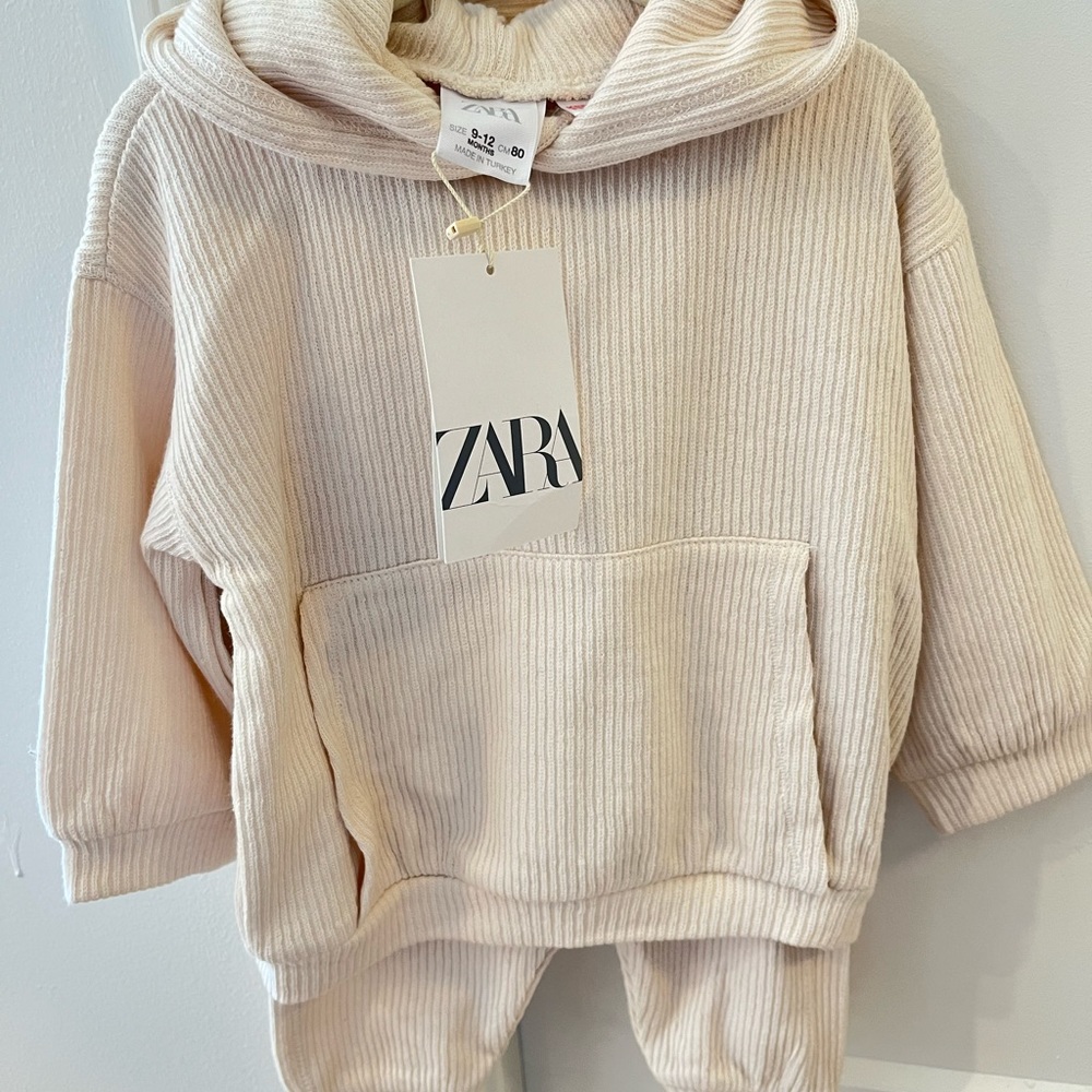 NWT Baby boy 9-12m matching set